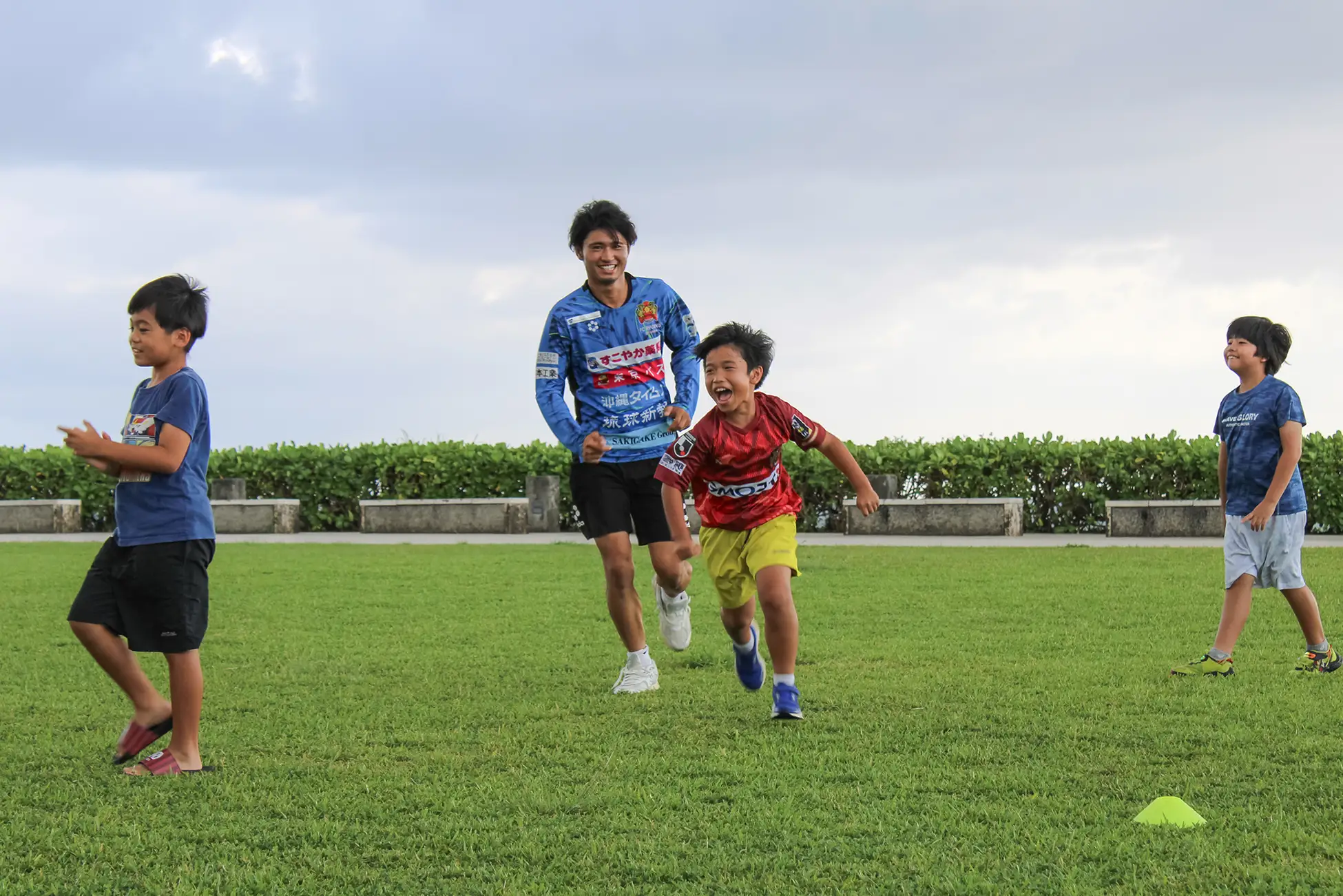 FC琉球選手が送る熱風ロウリュ＆FC琉球ハダシバ